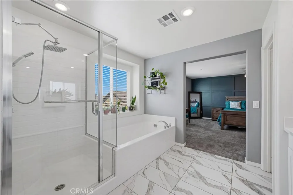 16189 Orchard Street Fontana, CA 92336