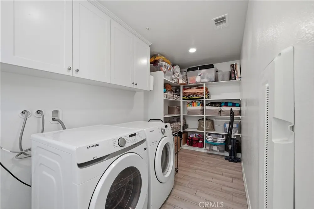16189 Orchard Street Fontana, CA 92336