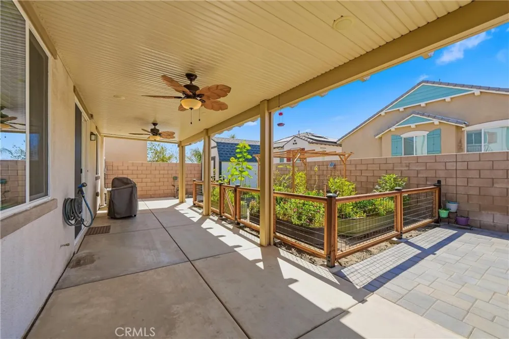 16189 Orchard Street Fontana, CA 92336
