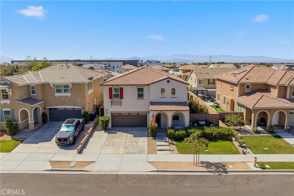 16189 Orchard Street Fontana, CA 92336