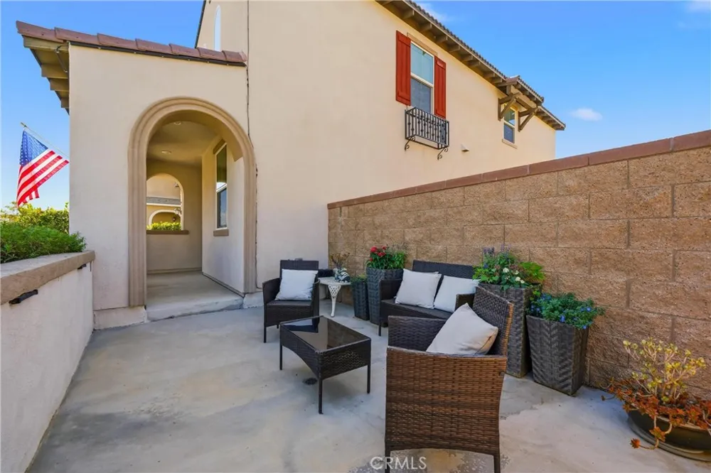 16189 Orchard Street Fontana, CA 92336