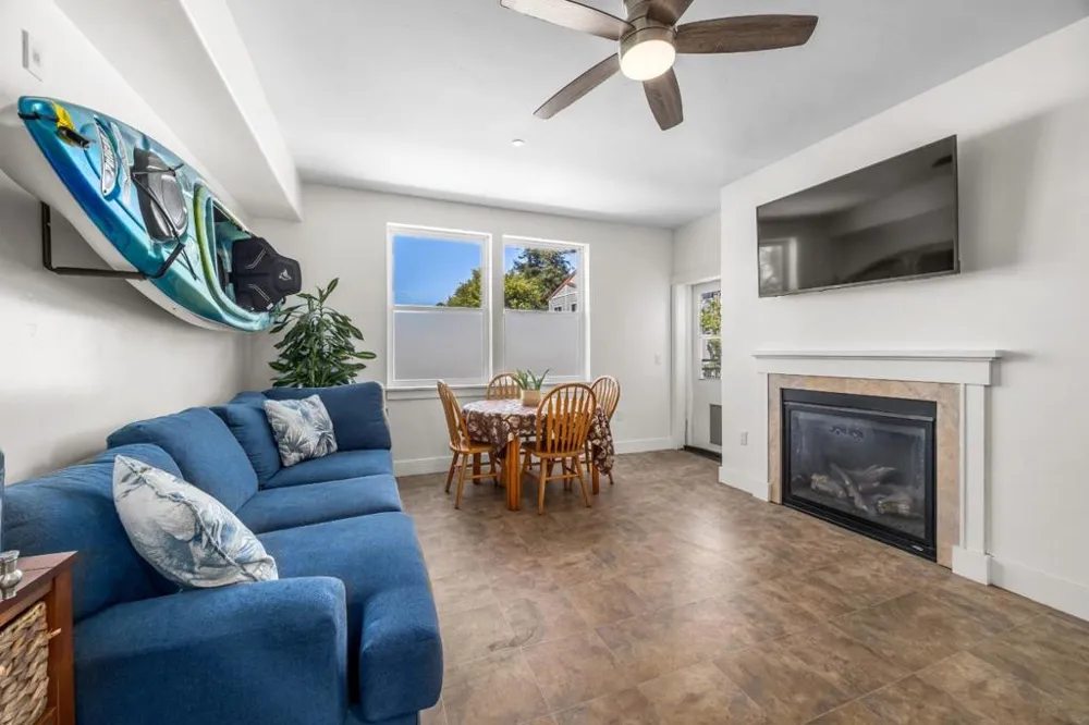 708 Frederick Street #202 Santa Cruz, CA 95062