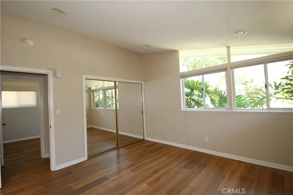 263 Hanover Drive Costa Mesa, CA 92626