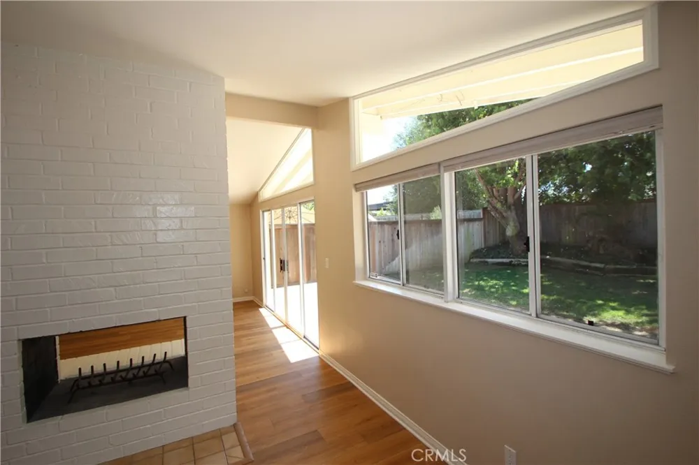 263 Hanover Drive Costa Mesa, CA 92626