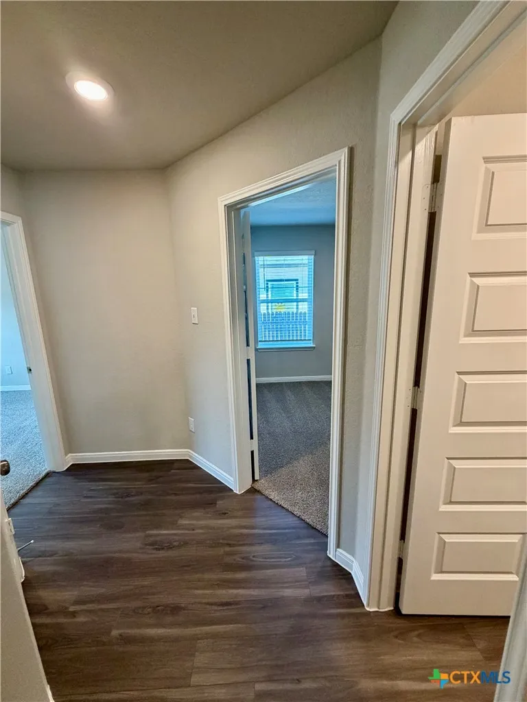 1208 Sweden Seguin, TX 78155