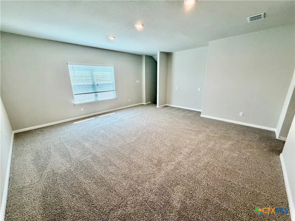 1208 Sweden Seguin, TX 78155