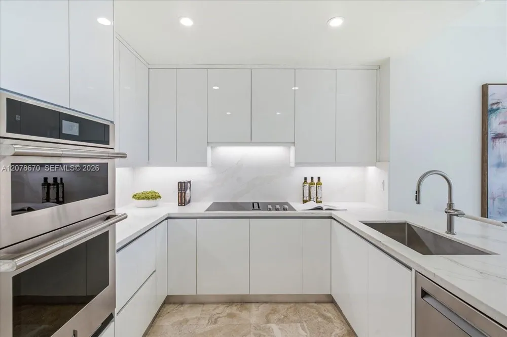 13633 Deering Bay Dr #256 Coral Gables, FL 33158
