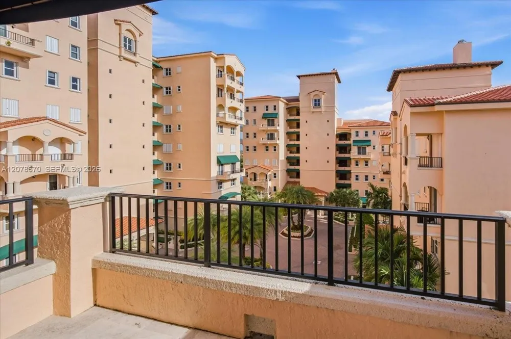 13633 Deering Bay Dr #256 Coral Gables, FL 33158