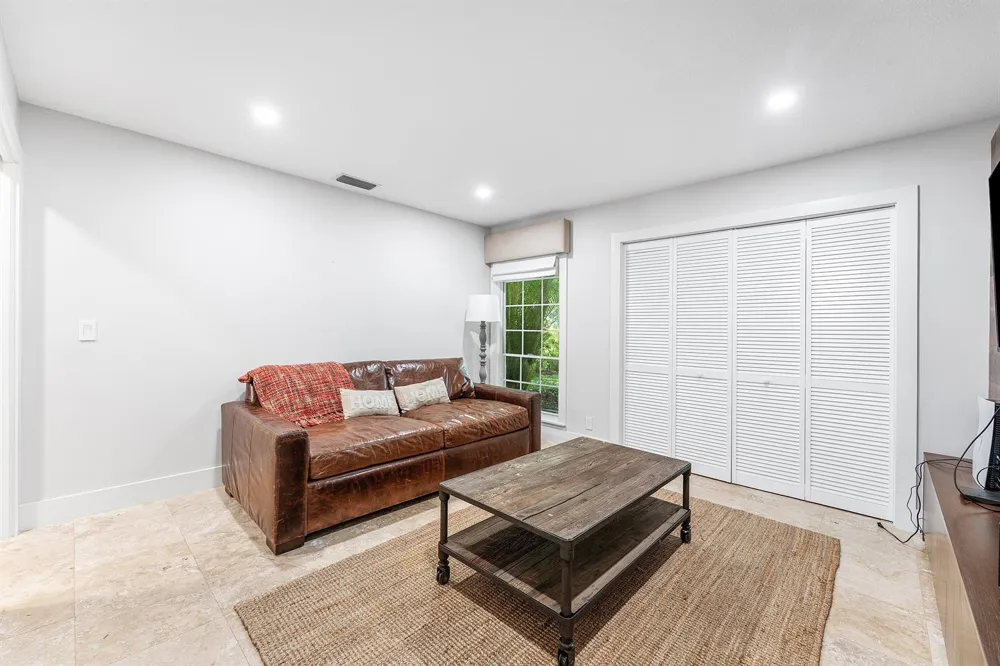 2312 Las Casitas Drive Wellington, FL 33414