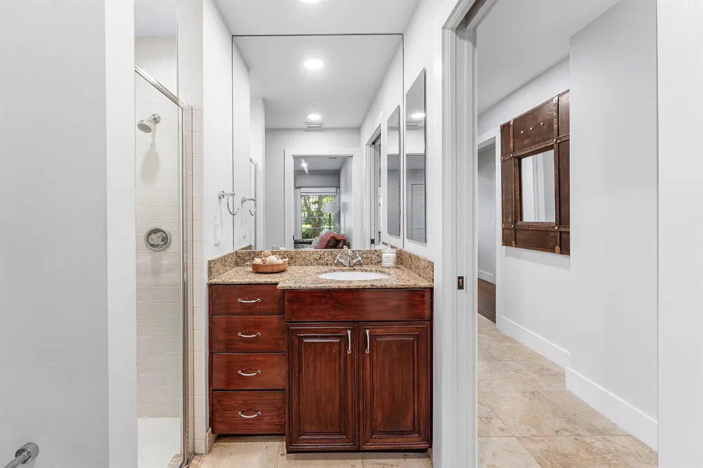 2312 Las Casitas Drive Wellington, FL 33414