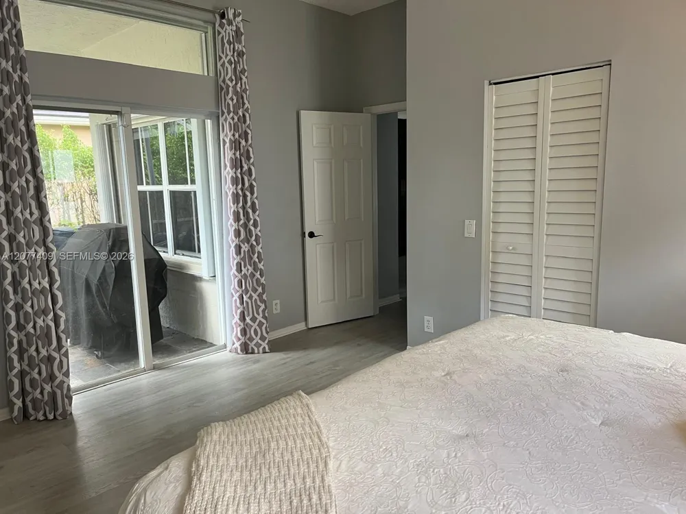 761 Tanglewood Cir #761 Weston, FL 33327