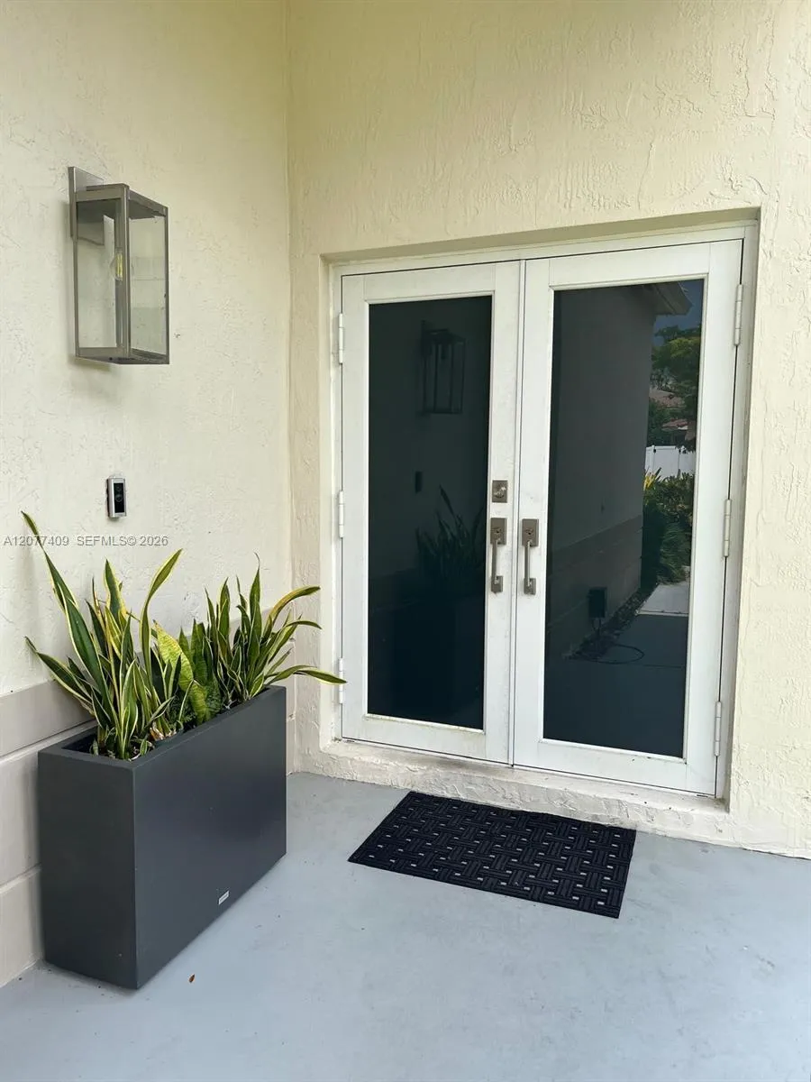 761 Tanglewood Cir #761 Weston, FL 33327