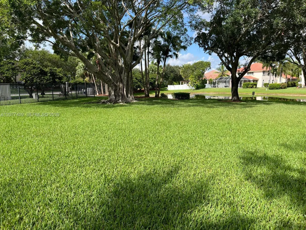 761 Tanglewood Cir #761 Weston, FL 33327