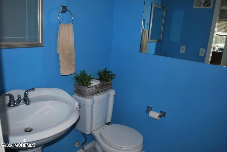 16 Liberty Place Jackson, NJ 08527