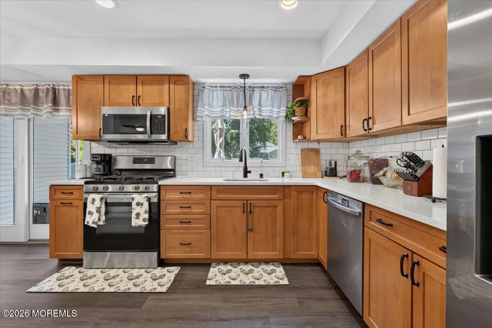 76 Swimming River Road Lincroft, NJ 07738