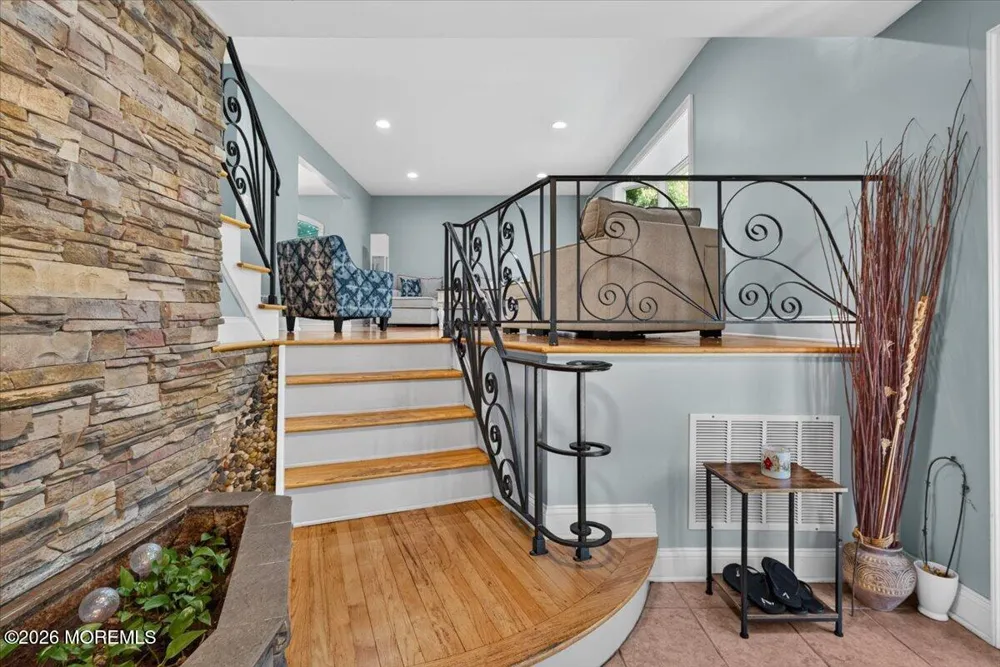 76 Swimming River Road Lincroft, NJ 07738