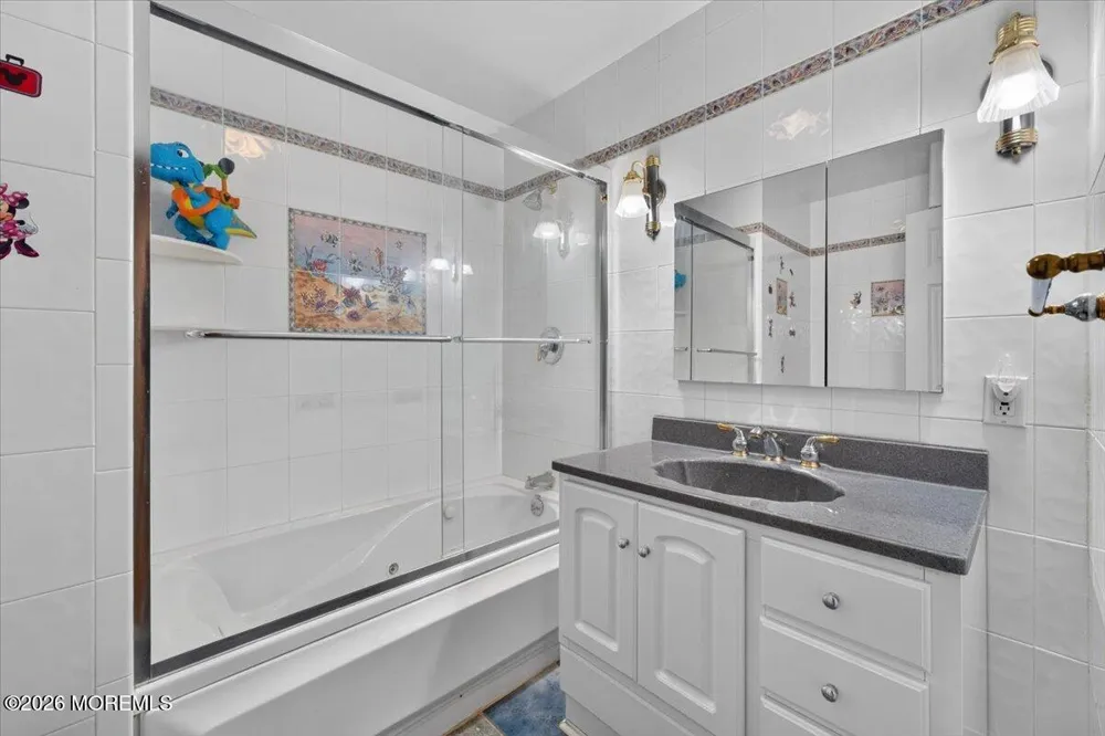 76 Swimming River Road Lincroft, NJ 07738