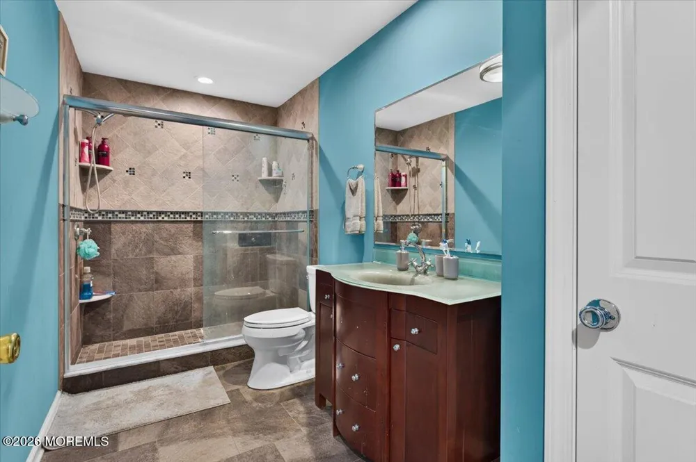 76 Swimming River Road Lincroft, NJ 07738