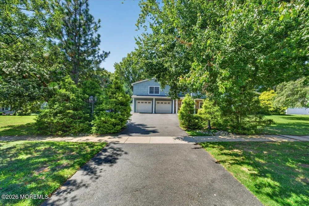 76 Swimming River Road Lincroft, NJ 07738