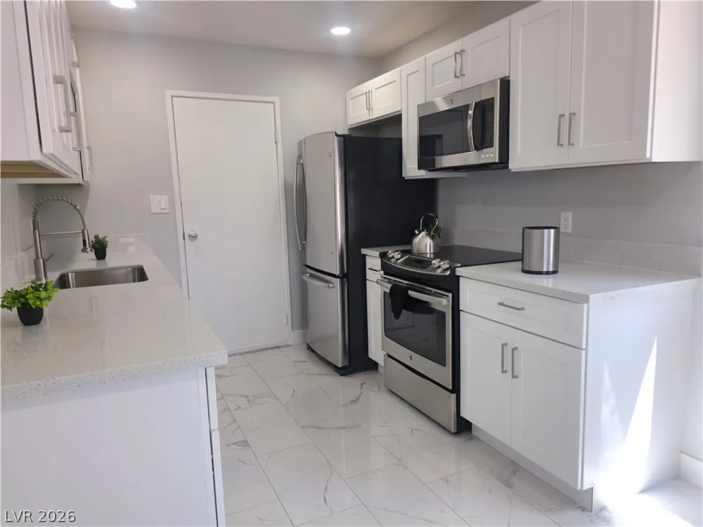 5230 Rou Circle Las Vegas, NV 89122