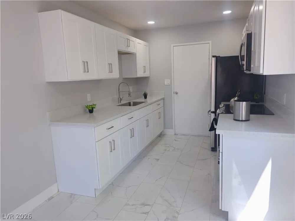 5230 Rou Circle Las Vegas, NV 89122