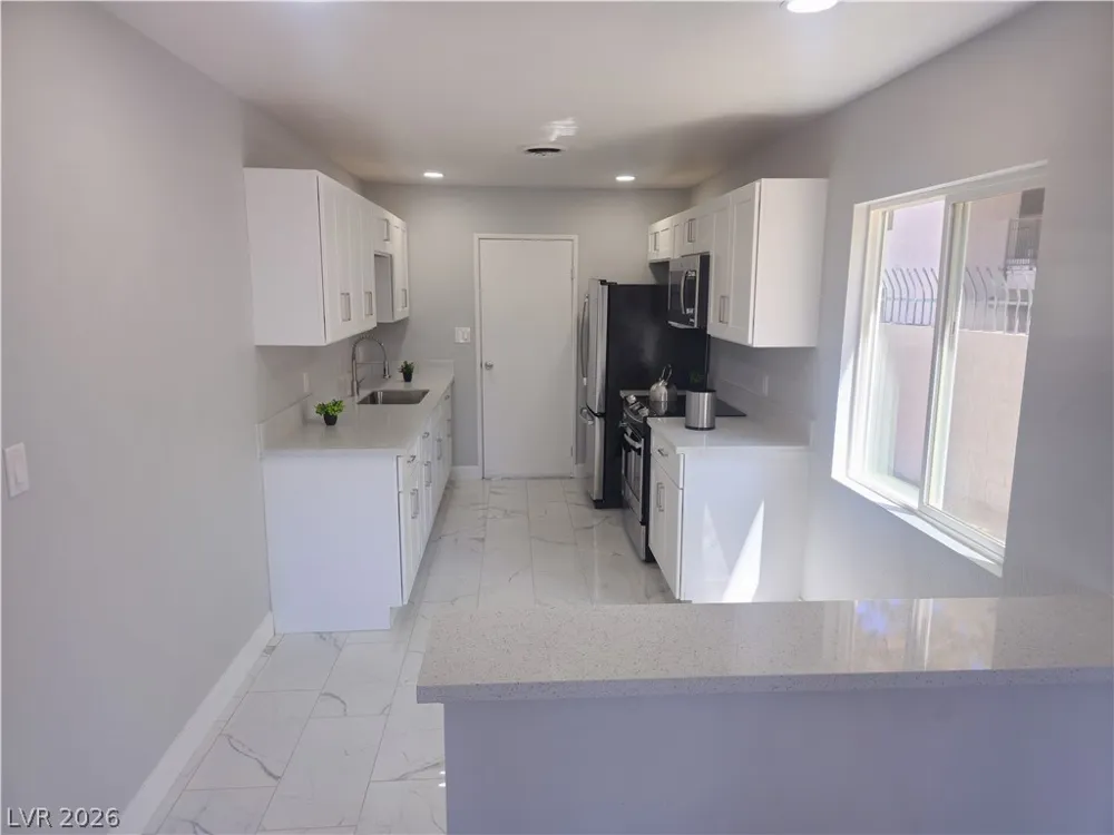 5230 Rou Circle Las Vegas, NV 89122