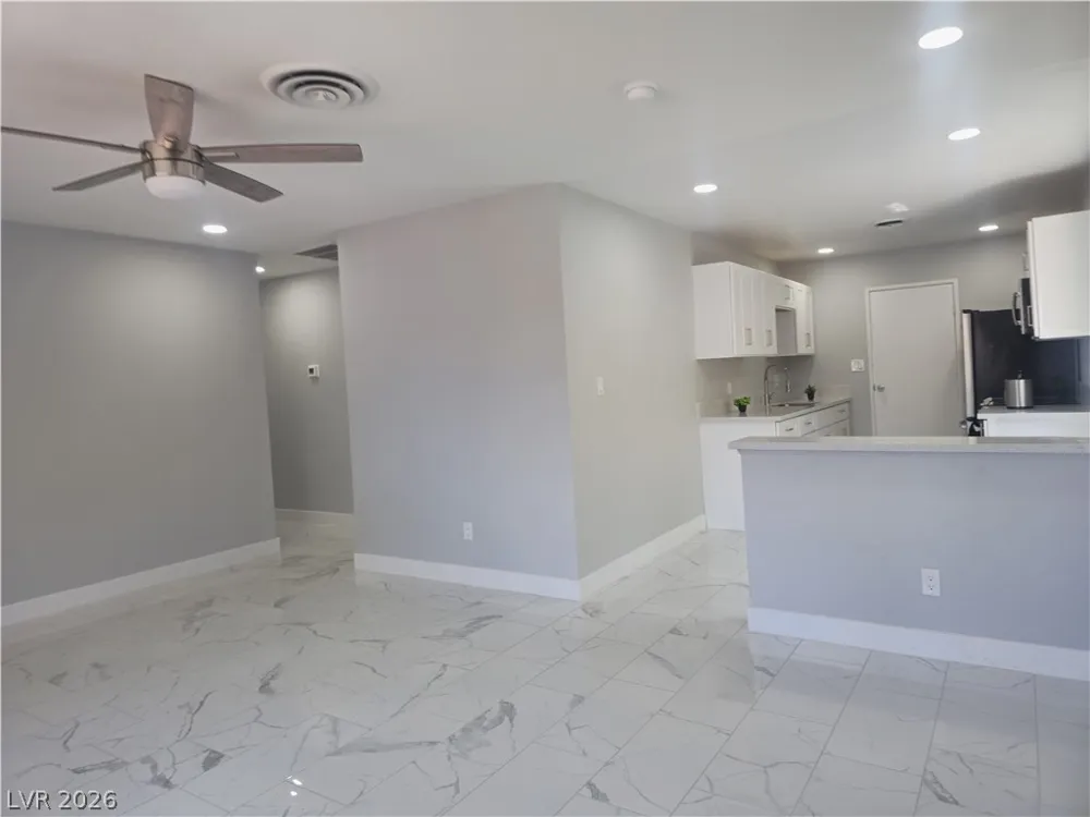 5230 Rou Circle Las Vegas, NV 89122
