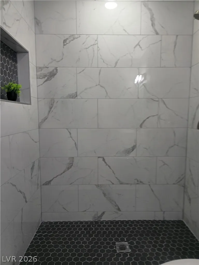 5230 Rou Circle Las Vegas, NV 89122