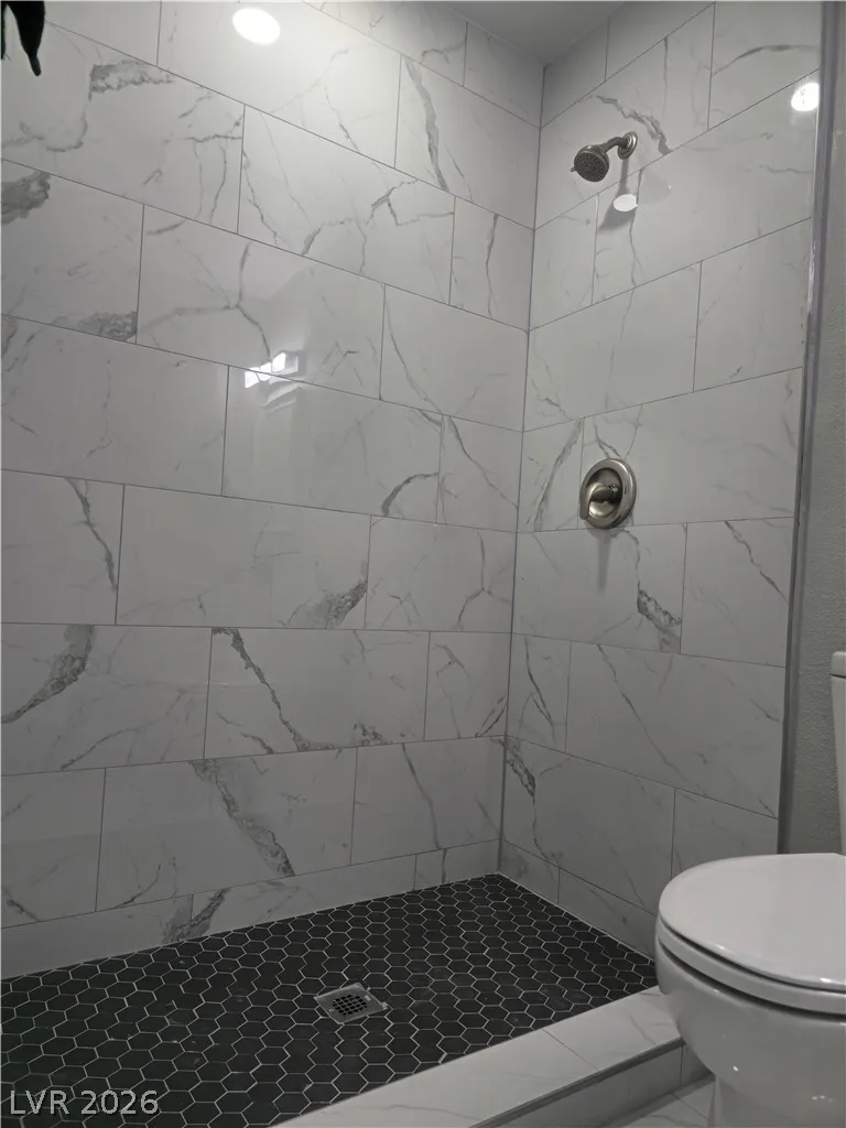 5230 Rou Circle Las Vegas, NV 89122