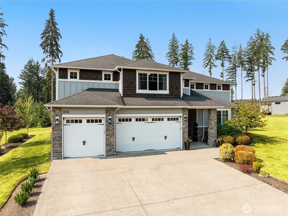 11714 137th Drive NE Lake Stevens, WA 98258