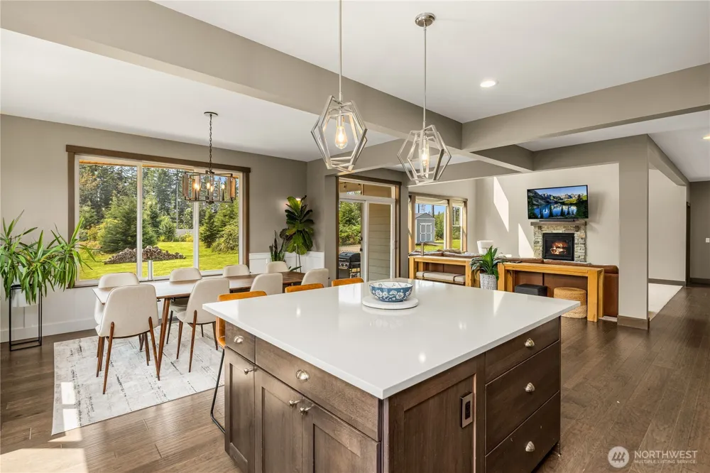 11714 137th Drive NE Lake Stevens, WA 98258
