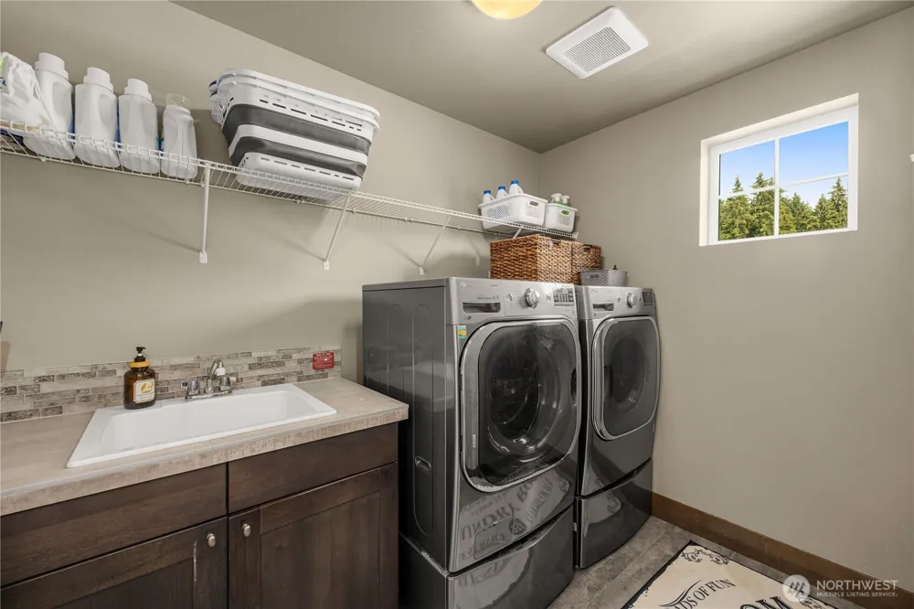 11714 137th Drive NE Lake Stevens, WA 98258