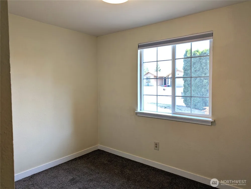 31409 32nd Avenue SW Federal Way, WA 98023
