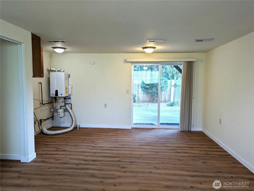 31409 32nd Avenue SW Federal Way, WA 98023