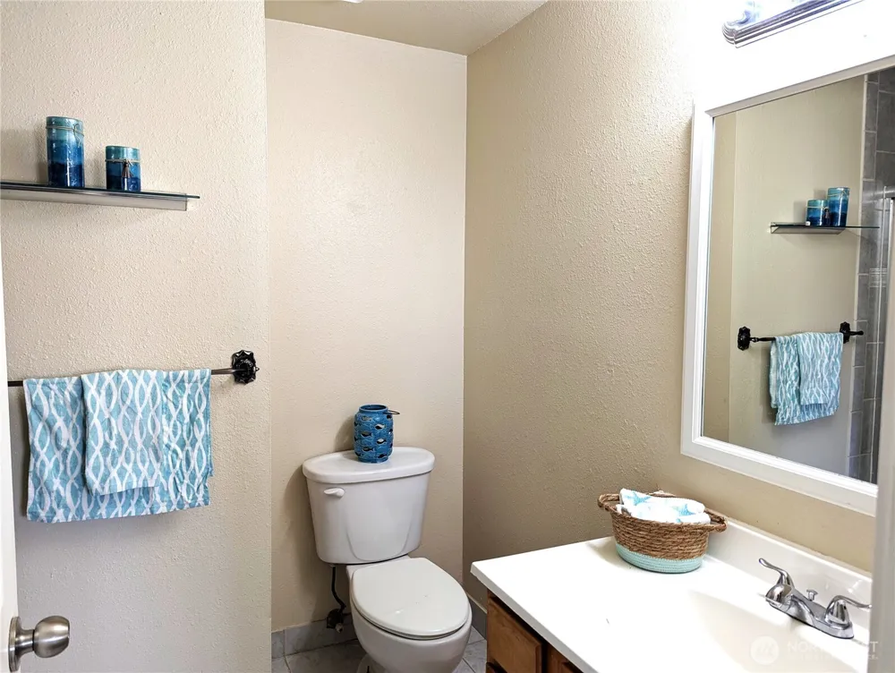 31409 32nd Avenue SW Federal Way, WA 98023