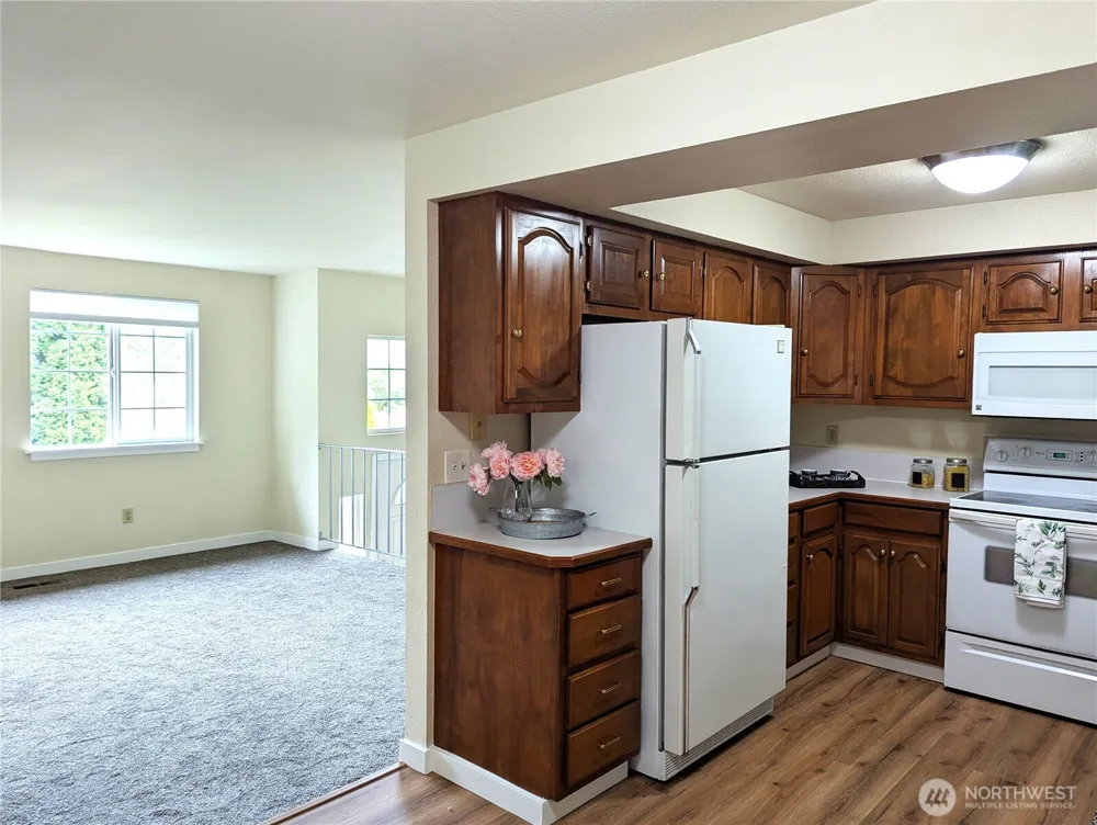 31409 32nd Avenue SW Federal Way, WA 98023