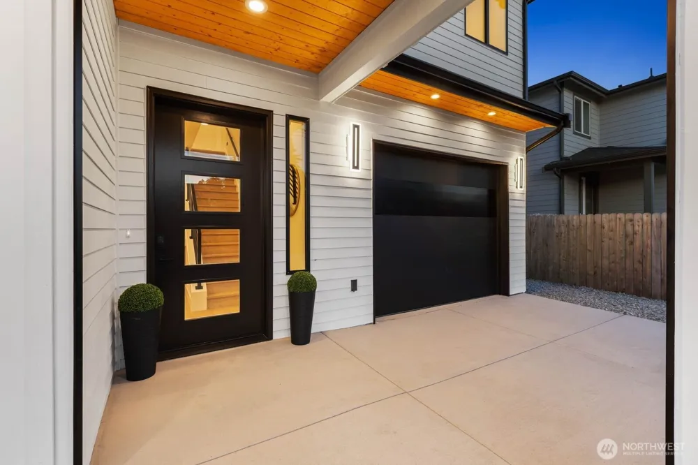 2903 Crystal Springs Road W University Place, WA 98466