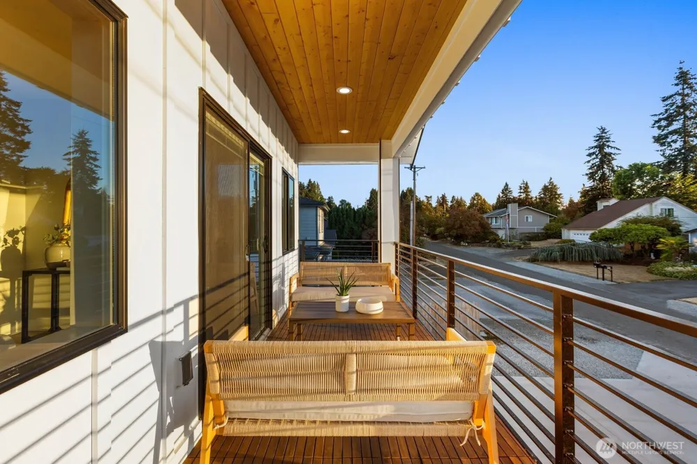2903 Crystal Springs Road W University Place, WA 98466