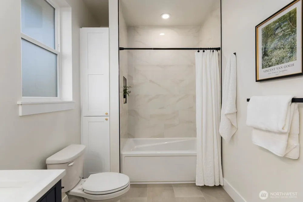 2903 Crystal Springs Road W University Place, WA 98466