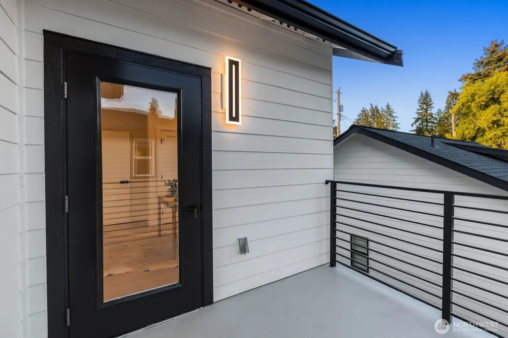2903 Crystal Springs Road W University Place, WA 98466