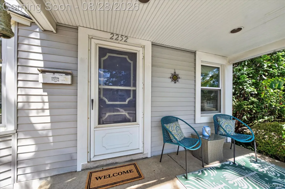 2252 Harvard Road Berkley City, MI 48072