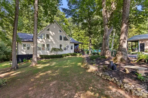 613 Perry Road