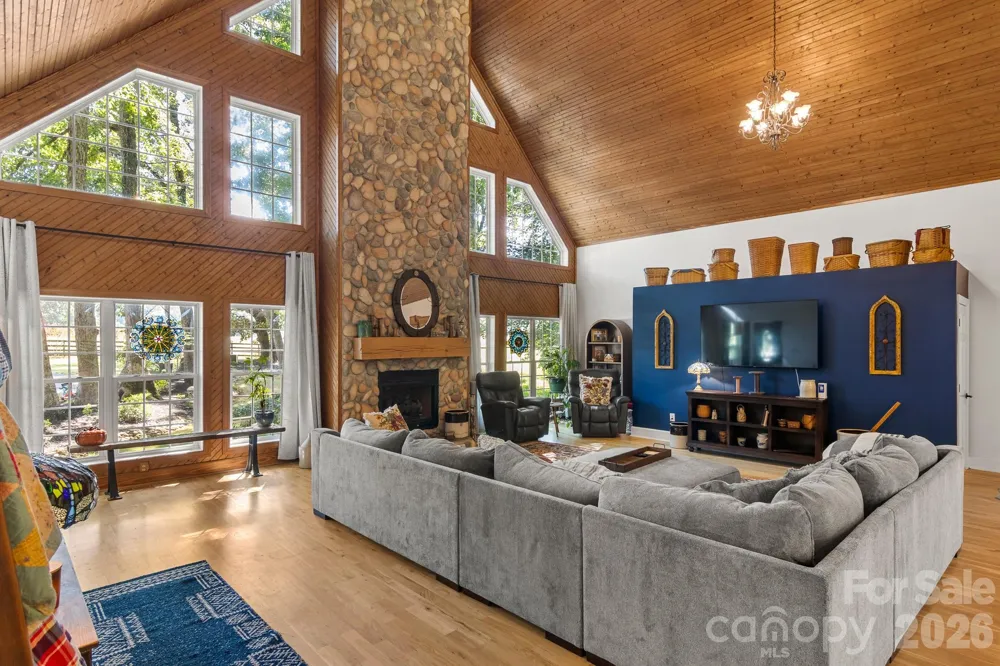 613 Perry Road Troutman, NC 28166