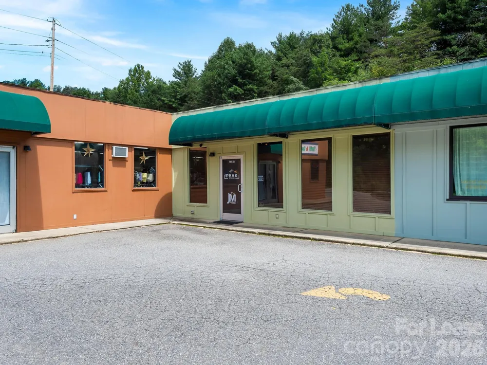 745 Carl Eller Road #B Mars Hill, NC 28754