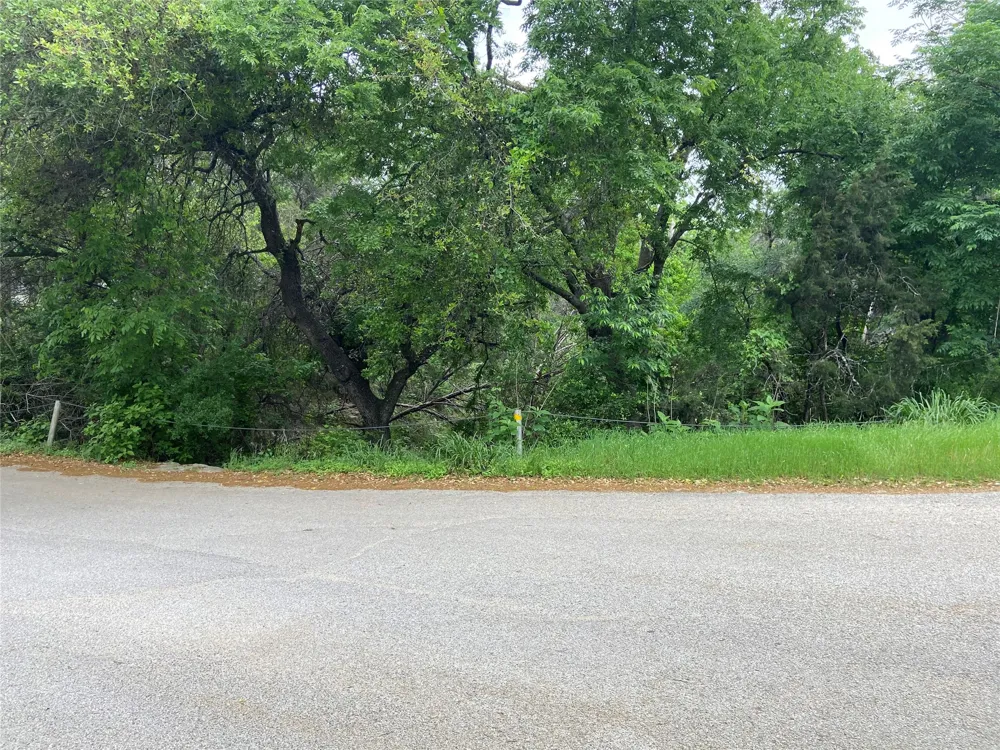 20901 Park Drive Lago Vista, TX 78645