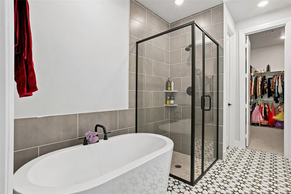 6817 Tadpole Trail McKinney, TX 75071