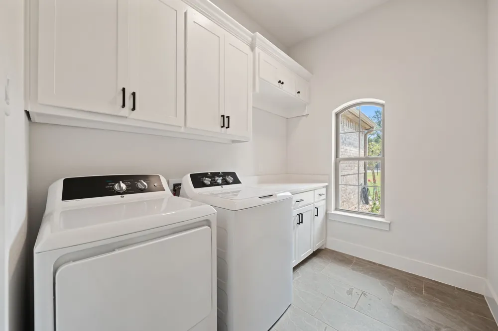 460 Royal Santana Run Weatherford, TX 76087