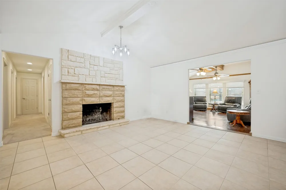 233 Oak Street Highland Village, TX 75077