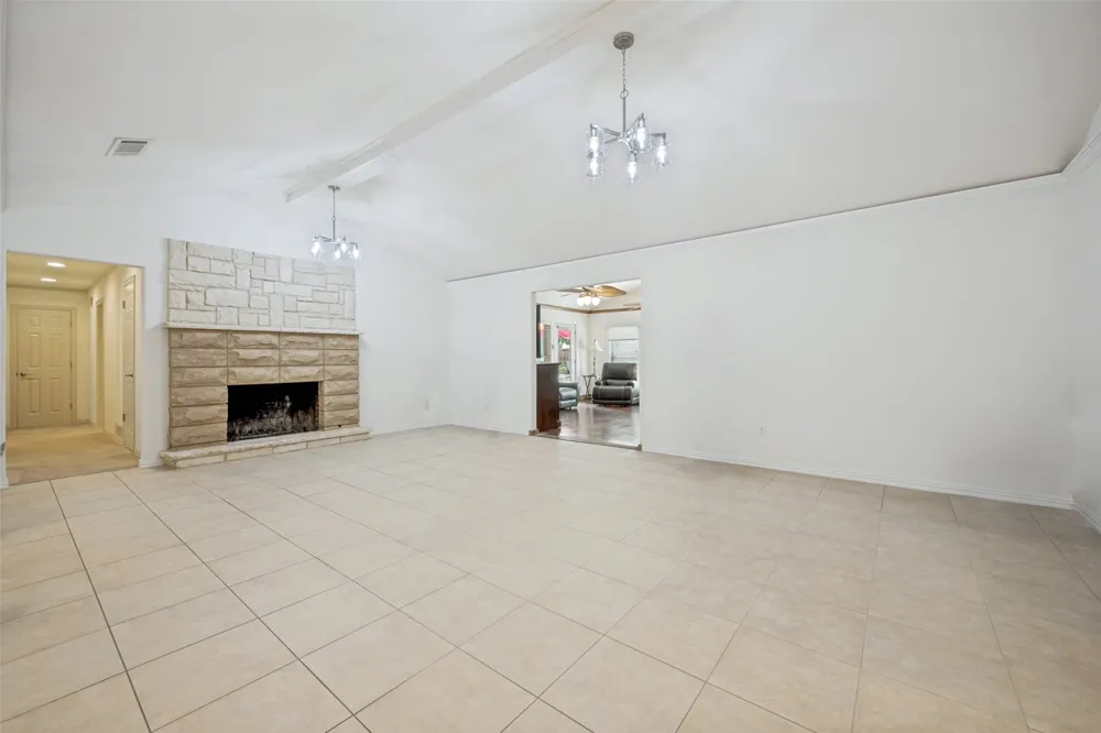 233 Oak Street Highland Village, TX 75077