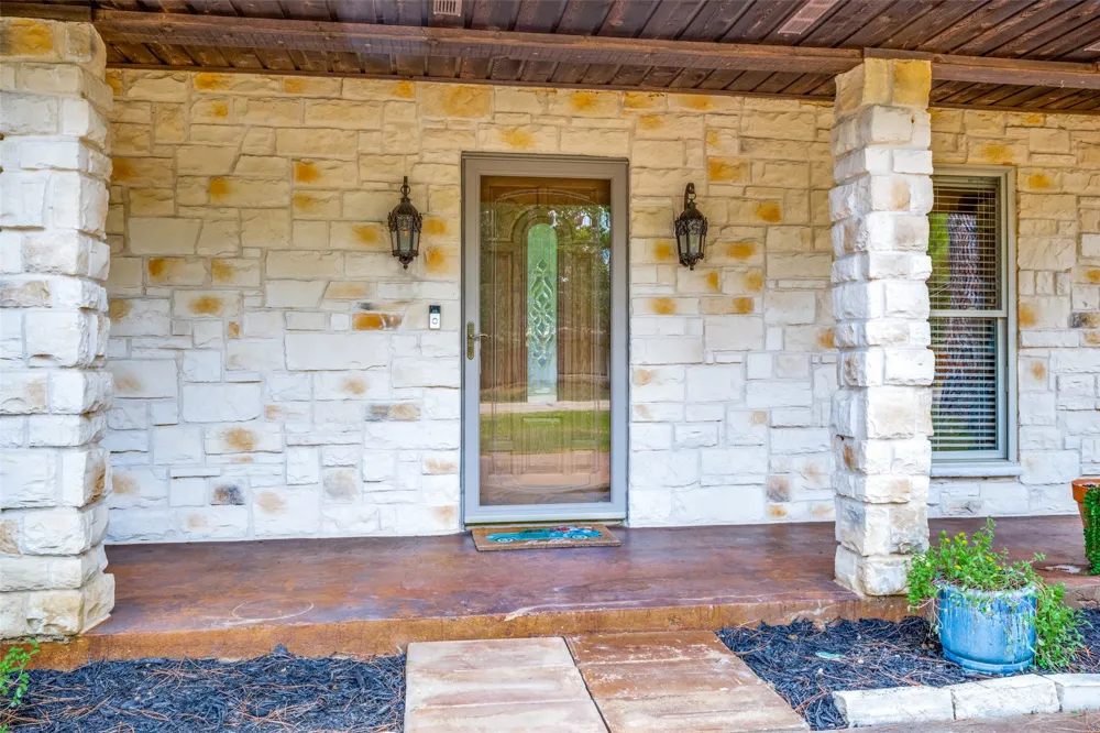 233 Oak Street Highland Village, TX 75077